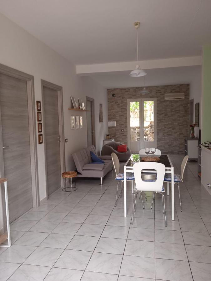Casa Sofia Apartment Tertenia Bagian luar foto